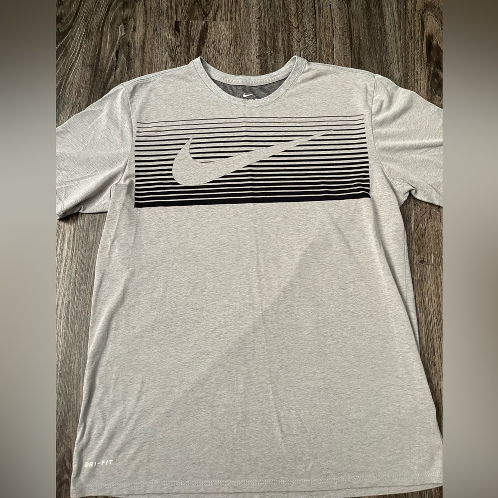 Dri Fit Nike Tee